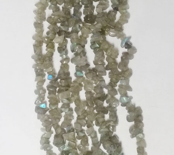 Show details for Labradorite chips beads Picture of Labradorite chips beads